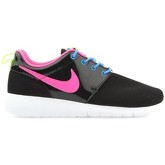 Nike  Roshe One 599729-011  women's Shoes (Trainers) in Black