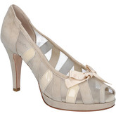 Calpierre  courts suede textile AG637  women's Court Shoes in Beige