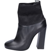 Marc Ellis  ankle boots leather textile  women's Low Ankle Boots in Black