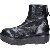 Moma  ankle boots patent leather  women's Low Ankle Boots in Black