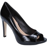 The Seller  courts patent leather BZ320  women's Court Shoes in Black