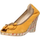 Calpierre  wedges suede AG725  women's Sandals in Yellow