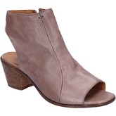 Moma  ankle boots leather BX987  women's Low Ankle Boots in Beige