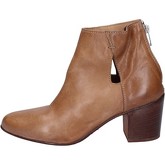 Moma  ankle boots leather  women's Low Ankle Boots in Brown