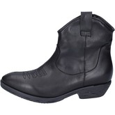 Impicci  ankle boots leather  women's Low Ankle Boots in Black