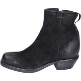 Moma  Ankle boots Suede  women's Low Ankle Boots in Black