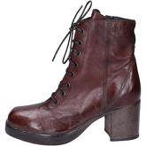 Moma  Ankle boots Leather  women's Low Ankle Boots in Brown