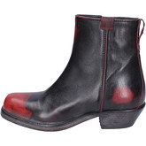 Moma  Ankle boots Leather  women's Low Ankle Boots in Red