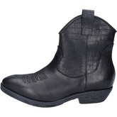 Impicci  ankle boots leather  women's Low Ankle Boots in Black