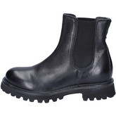 Moma  Ankle boots Leather  women's Low Ankle Boots in Black