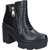 Roberto Botticelli  ankle boots leather BY559  women's Low Ankle Boots in Black