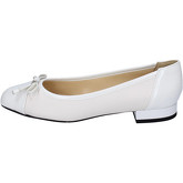 Geox  Ballet flats Leather Patent leather  women's Shoes (Pumps / Ballerinas) in White