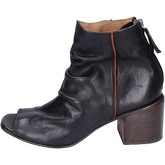 Moma  ankle boots leather  women's Low Ankle Boots in Black