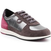 Geox  D Avery B D52H5B-0AJ22-C1G9F  women's Shoes (Trainers) in Multicolour
