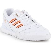 adidas  Adidas A.R.Trainer W EF5965  women's Shoes (Trainers) in White