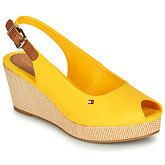 Tommy Hilfiger  ICONIC ELBA SLING BACK WEDGE  women's Sandals in Yellow
