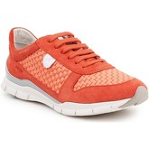 Geox  D Sukie A D52F2A-022ZI-C7012  women's Shoes (Trainers) in Orange