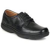 Clarks  SWIFT MILE  men's Casual Shoes in Black