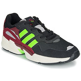adidas  YUNG-96  men's Shoes (Trainers) in Black