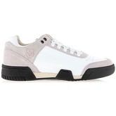 K-Swiss  Gstaad Neu Lux 03766-128  men's Shoes (Trainers) in White