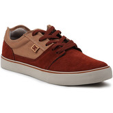 DC Shoes  DC Tonic 302905-TOB  men's Shoes (Trainers) in Brown