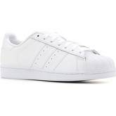 adidas  Adidas Superstar Foundation B27136  men's Shoes (Trainers) in White