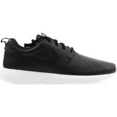Nike  Roshe NM LSR 833126-001  men's Shoes (Trainers) in Black