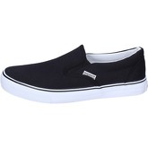 Greenhouse Polo Club  Slip on Canvas  men's Slip-ons (Shoes) in Black