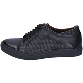 Viva  sneakers leather  men's Shoes (Trainers) in Black
