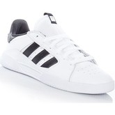 adidas  Footwear White-Core Black VRX Shoe  men's Shoes (Trainers) in White