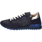 Invicta  Sneakers Suede Textile  men's Shoes (Trainers) in Blue