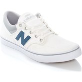 New Balance  Sea Salt-Indigo 331 Shoe  men's Shoes (Trainers) in White