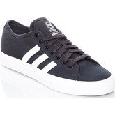 adidas  Core Black-Footwear White Matchcourt RX Shoe  men's Shoes (Trainers) in Black