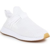 adidas  Adidas Deerupt S EE5654  men's Shoes (Trainers) in White