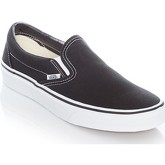 Vans  Black-White Classic Slip On Shoe  men's Slip-ons (Shoes) in Black