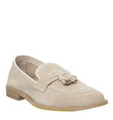 Ask the Missus Lazier Tassel Loafer BEIGE SUEDE
