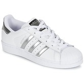 adidas  SUPERSTAR  women's Shoes (Trainers) in White