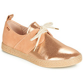 Armistice  CARGO ONE  women's Shoes (Trainers) in Gold