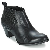 Betty London  IVRY  women's Low Boots in Black