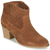 Betty London  JIKOTEVE  women's Low Ankle Boots in Brown