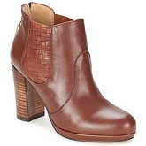 Betty London  BUTUAN  women's Low Ankle Boots in Brown