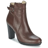 Betty London  ARIZONA  women's Low Ankle Boots in Brown