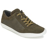 Camper  PEU SLASTIC  men's Shoes (Trainers) in Green