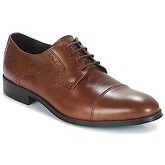 Carlington  JASPERA  men's Casual Shoes in Brown
