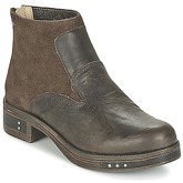 Caterpillar  ZOE  women's Low Ankle Boots in Brown
