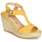 Chattawak  LIVE  women's Sandals in Yellow