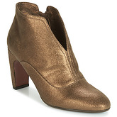 Chie Mihara  FEDORA  women's Low Ankle Boots in Gold