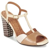 Chie Mihara  AGADIR  women's Sandals in Brown