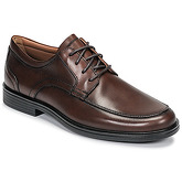 Clarks  UN ALDRIC PARK  men's Casual Shoes in Brown