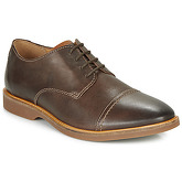 Clarks  ATTICUS CAP  men's Casual Shoes in Brown